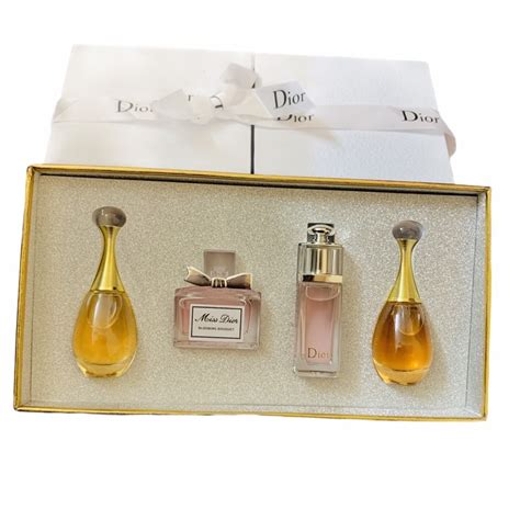 set serum dior filler va kem mini facebook|Dior Mini Set .